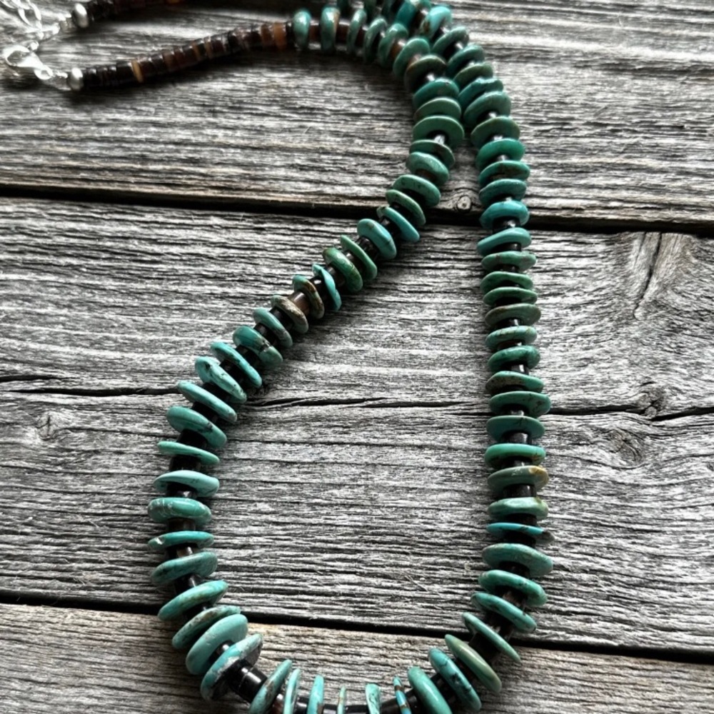 Sterling Silver Graduated Turquoise Heishi Bead Necklace 20 Inch - Picture 4 of 12